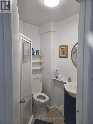 19 Flindall Street, Quinte West, ON - Indoor Photo Showing Bathroom