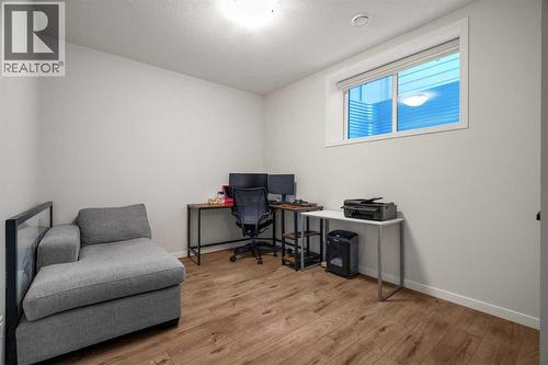 40 West Grove Link Sw, Calgary, AB - Indoor Photo Showing Other Room
