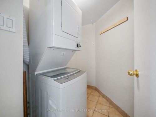 311-30 Wilson Street, Markham, ON - Indoor Photo Showing Laundry Room