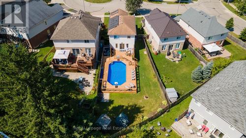 209 SUNNY MEADOW COURT  Kitchener, ON N2N 3R3