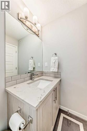 409, 4150 Seton Drive Se, Calgary, AB - Indoor Photo Showing Bathroom