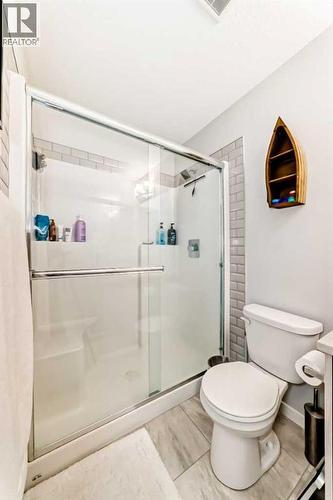 409, 4150 Seton Drive Se, Calgary, AB - Indoor Photo Showing Bathroom