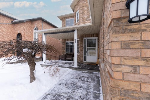 82 Coolspring Crescent, Caledon, ON - Outdoor