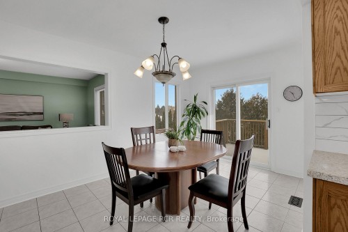 82 Coolspring Crescent, Caledon, ON - Indoor Photo Showing Dining Room