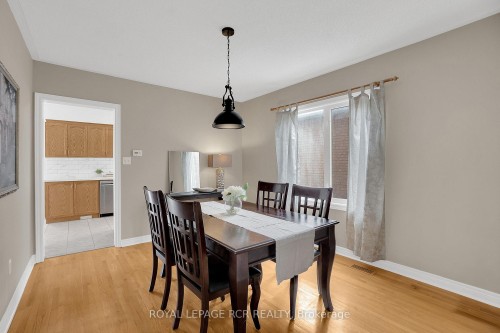 82 Coolspring Crescent, Caledon, ON - Indoor Photo Showing Dining Room