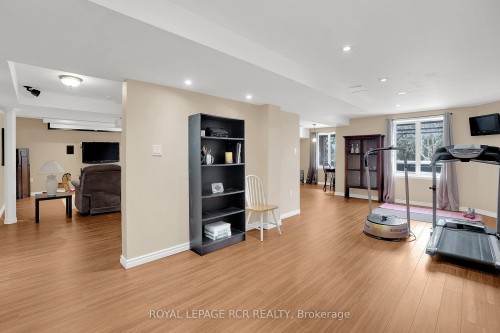 82 Coolspring Crescent, Caledon, ON - Indoor Photo Showing Gym Room