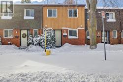 300E CRAIG HENRY DRIVE  Ottawa, ON K2G 4H5