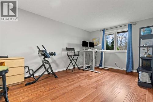 124 Canterbury Drive Sw, Calgary, AB - Indoor