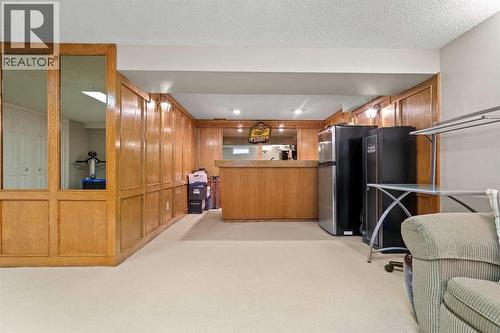 124 Canterbury Drive Sw, Calgary, AB - Indoor