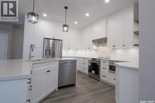 203 Sharma Lane, Saskatoon, SK - Indoor Photo Showing Kitchen With Upgraded Kitchen