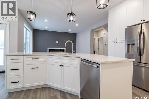203 Sharma Lane, Saskatoon, SK - Indoor Photo Showing Kitchen With Upgraded Kitchen