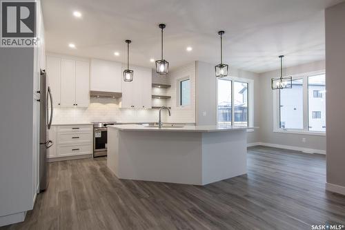 203 Sharma Lane, Saskatoon, SK - Indoor Photo Showing Kitchen With Upgraded Kitchen