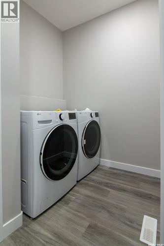 203 Sharma Lane, Saskatoon, SK - Indoor Photo Showing Laundry Room
