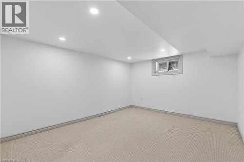 3 East 35Th Street, Hamilton, ON - Indoor Photo Showing Other Room