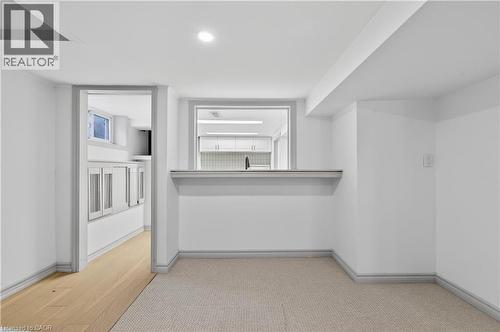 3 East 35Th Street, Hamilton, ON - Indoor