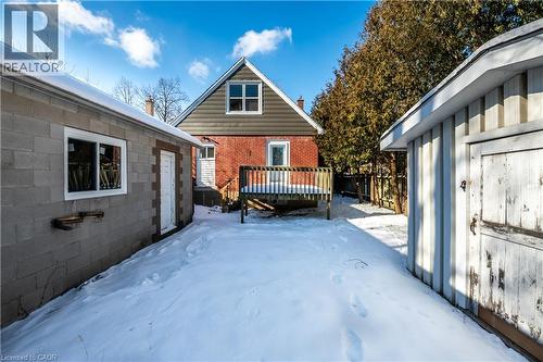 3 East 35Th Street, Hamilton, ON - Outdoor With Exterior