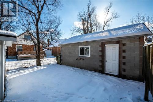 3 East 35Th Street, Hamilton, ON - Outdoor