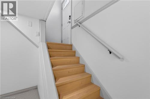 3 East 35Th Street, Hamilton, ON - Indoor Photo Showing Other Room