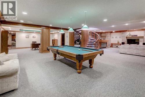 76 Edgeland Road Nw, Calgary, AB - Indoor Photo Showing Other Room