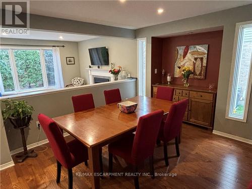 111 Duncairn Crescent, Hamilton, ON - Indoor Photo Showing Dining Room