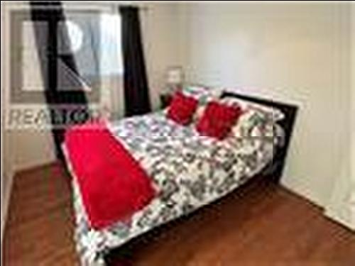 111 Duncairn Crescent, Hamilton, ON - Indoor