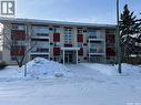 3 1811 8Th Avenue N, Regina, SK  - Outdoor With Facade 
