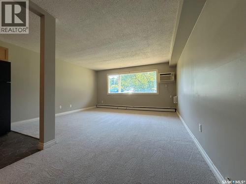 3 1811 8Th Avenue N, Regina, SK - Indoor Photo Showing Other Room