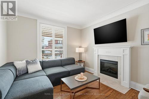 43 Belview Avenue, Hamilton, ON - Indoor Photo Showing Living Room With Fireplace
