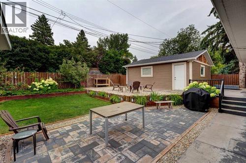 82 Gladys Ridge Road Sw, Calgary, AB - Outdoor