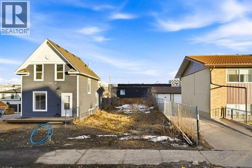 68 7 Street Ne, Calgary, AB 