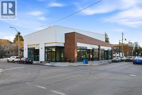 68 7 Street Ne, Calgary, AB 