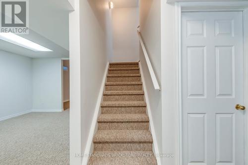 2120 Dalecroft Crescent, Burlington, ON - Indoor Photo Showing Other Room