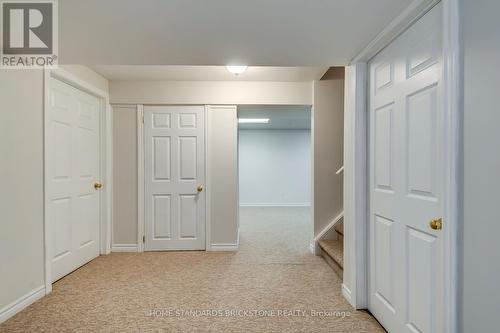 2120 Dalecroft Crescent, Burlington, ON - Indoor Photo Showing Other Room