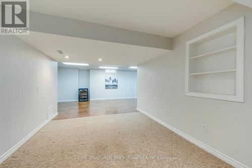 2120 Dalecroft Crescent, Burlington, ON - Indoor Photo Showing Other Room