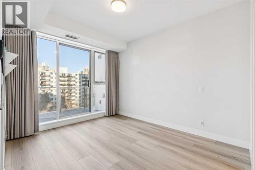 602, 930 16 Avenue Sw, Calgary, AB - Indoor Photo Showing Other Room