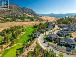 Easy access to Black Mountain Golf - 