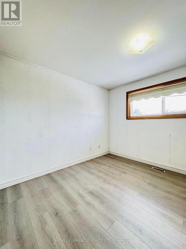 20 Terrace Drive, Hamilton, ON - Indoor Photo Showing Other Room