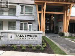 101 2663 LIBRARY LANE  North Vancouver, BC V7J 0B9