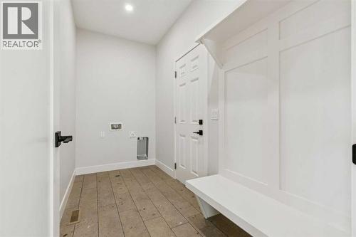 120 Quartz Crescent, Cochrane, AB - Indoor Photo Showing Other Room