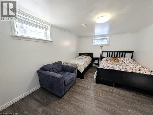 208 West 19Th Street, Hamilton, ON - Indoor Photo Showing Bedroom