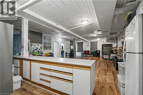 37 Wellington Street, Cambridge, ON 