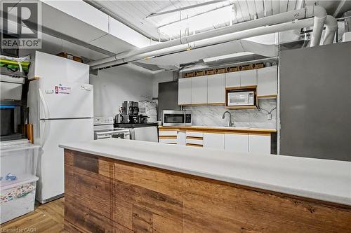 37 Wellington Street, Cambridge, ON 