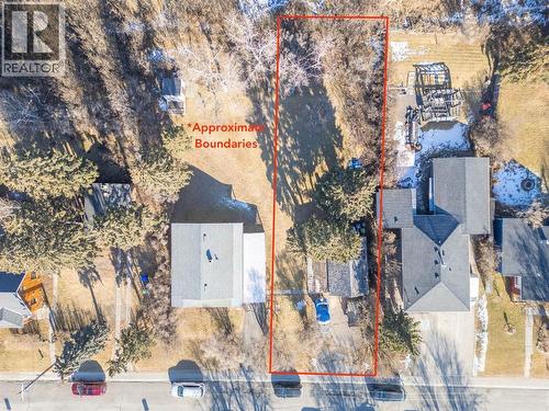 328 Third Street W, Cochrane, AB 