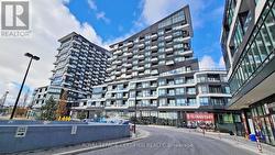 1216 - 2489 TAUNTON ROAD  Oakville, ON L6H 3R8