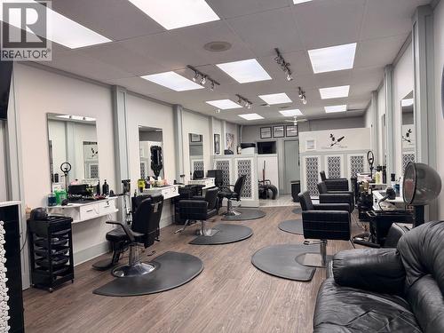 22752 Lougheed Highway, Maple Ridge, BC 