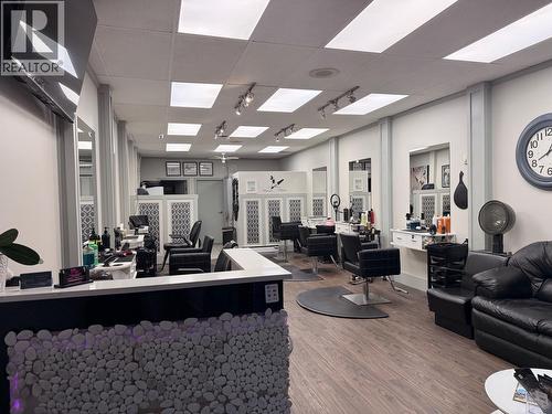 22752 Lougheed Highway, Maple Ridge, BC 