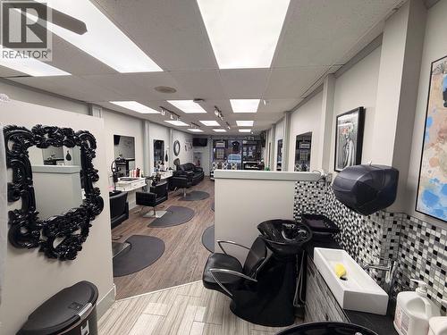 22752 Lougheed Highway, Maple Ridge, BC 