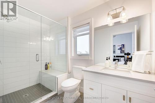 2168 Ironwood Road, London South (South K), ON - Indoor Photo Showing Bathroom
