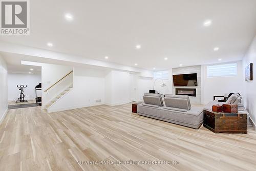 2168 Ironwood Road, London South (South K), ON - Indoor