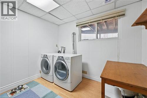 768 King Road, Burlington, ON - Indoor Photo Showing Laundry Room